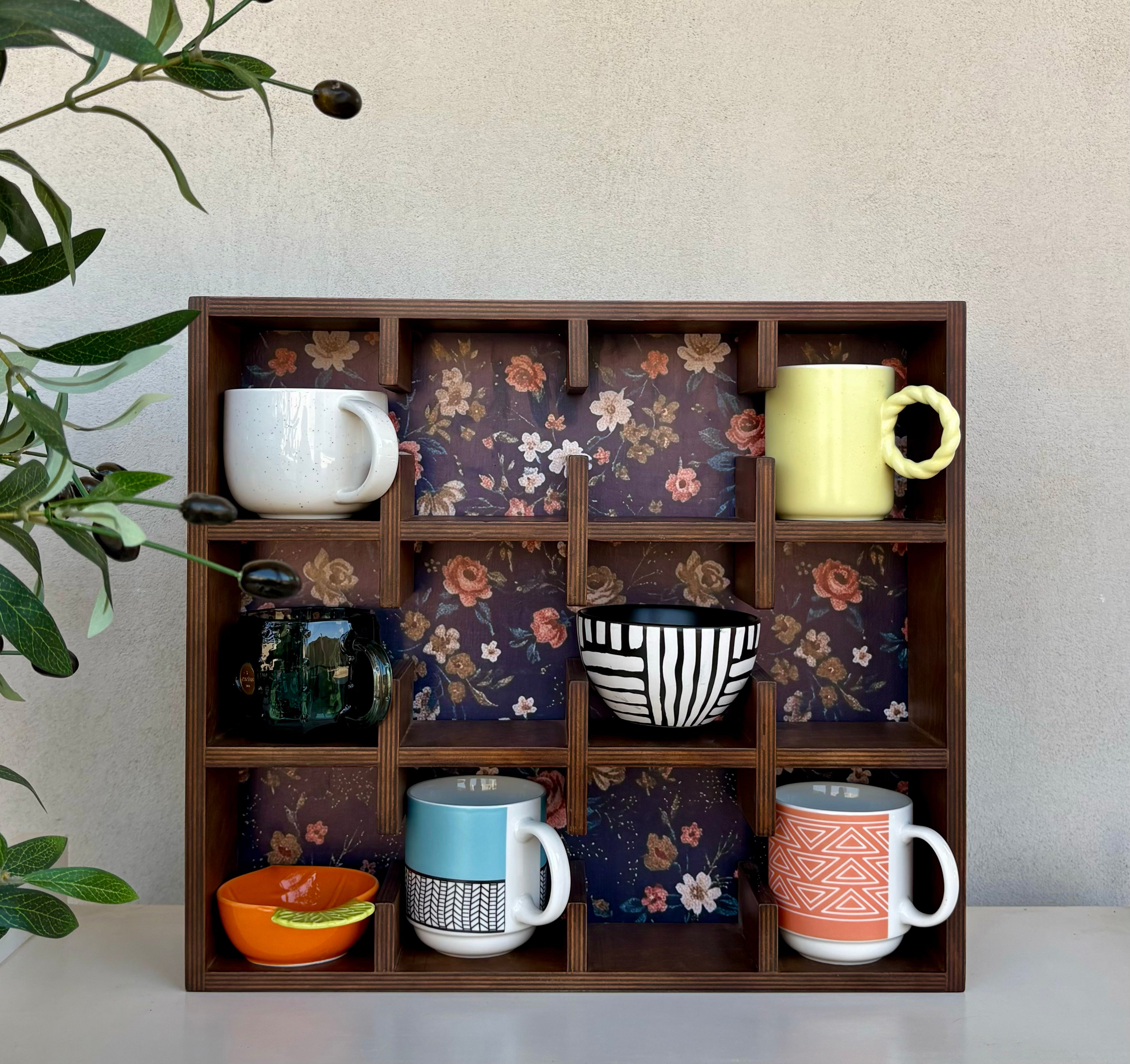 Mug Shelf — Heritage Edition
